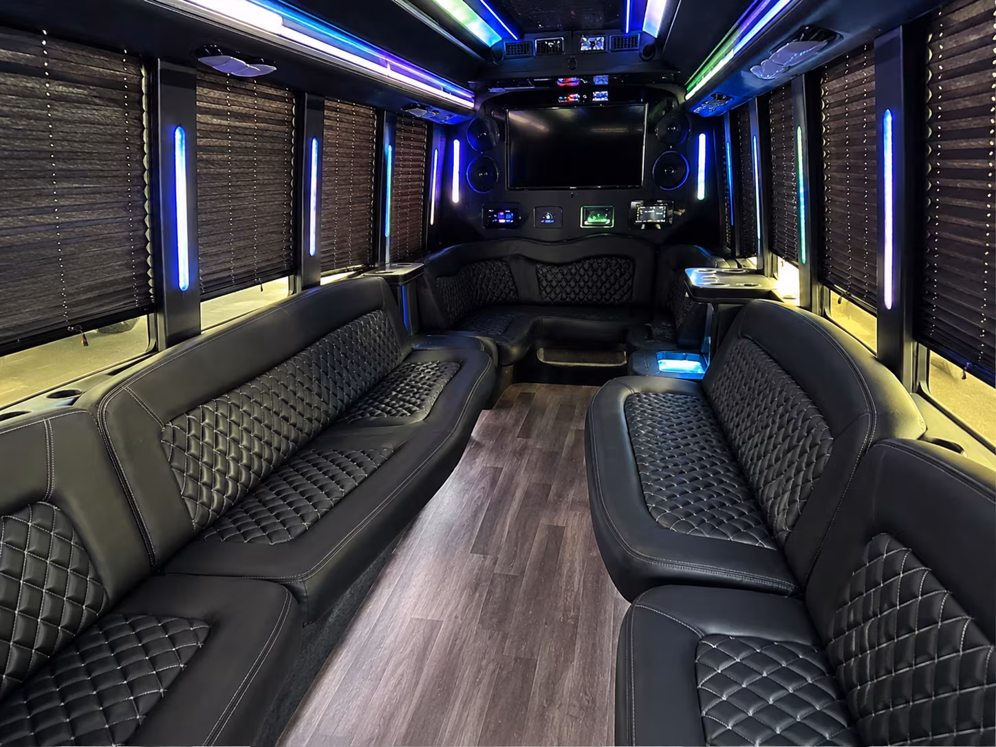 Apopka Birthday, Sweet 16, & Quinceañera Party Bus Rentals