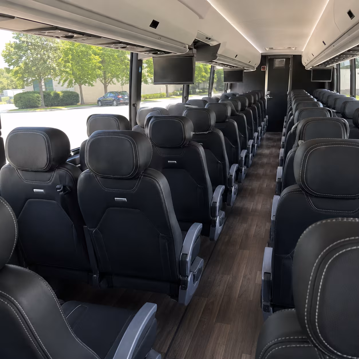 Orlando Airport Shuttle & Transportation party bus exterior