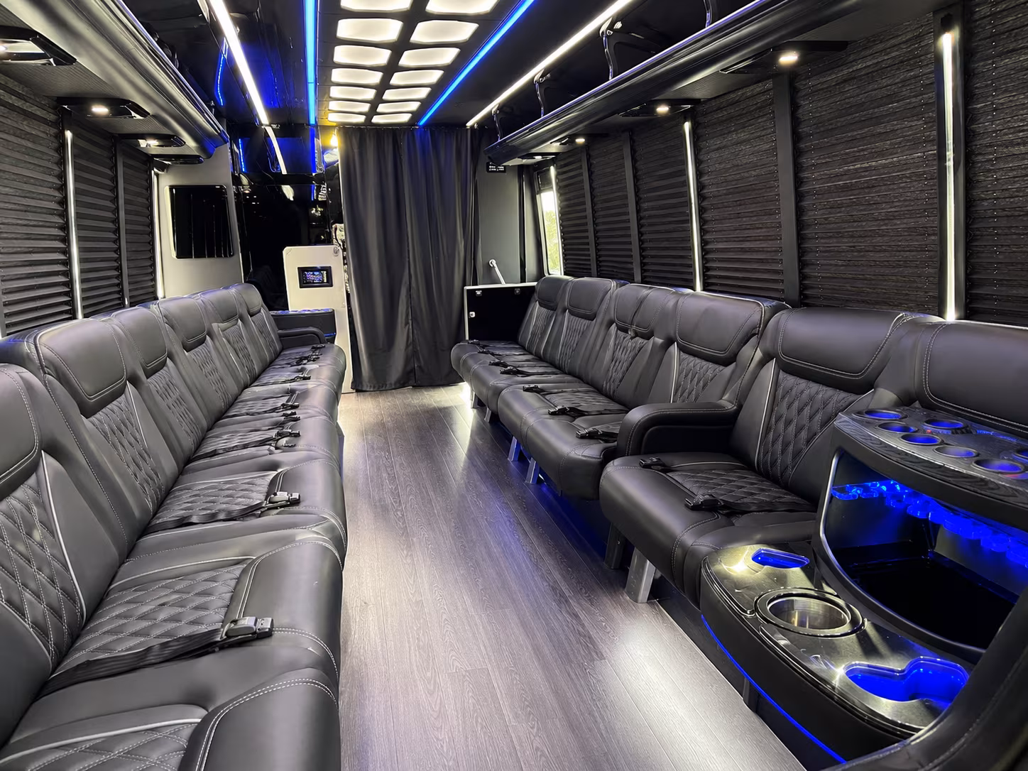 Orlando Birthday, Sweet 16, & Quinceañera Transportation party bus exterior