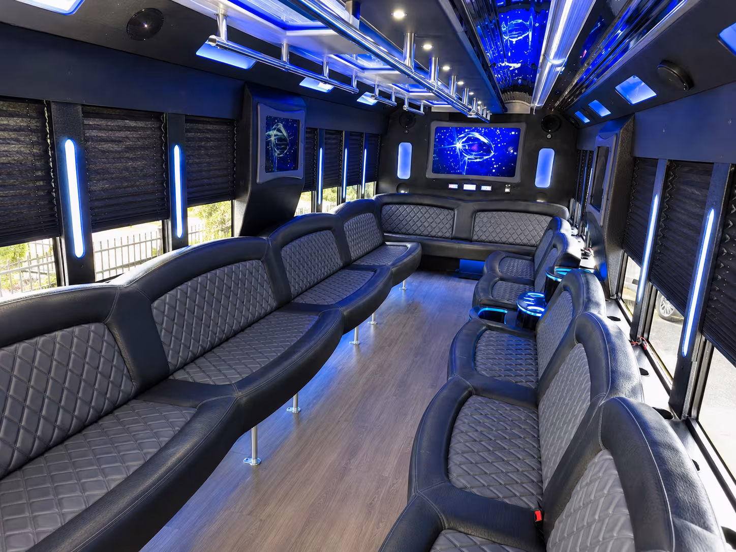 Orlando Birthday, Sweet 16, & Quinceañera Transportation party bus exterior