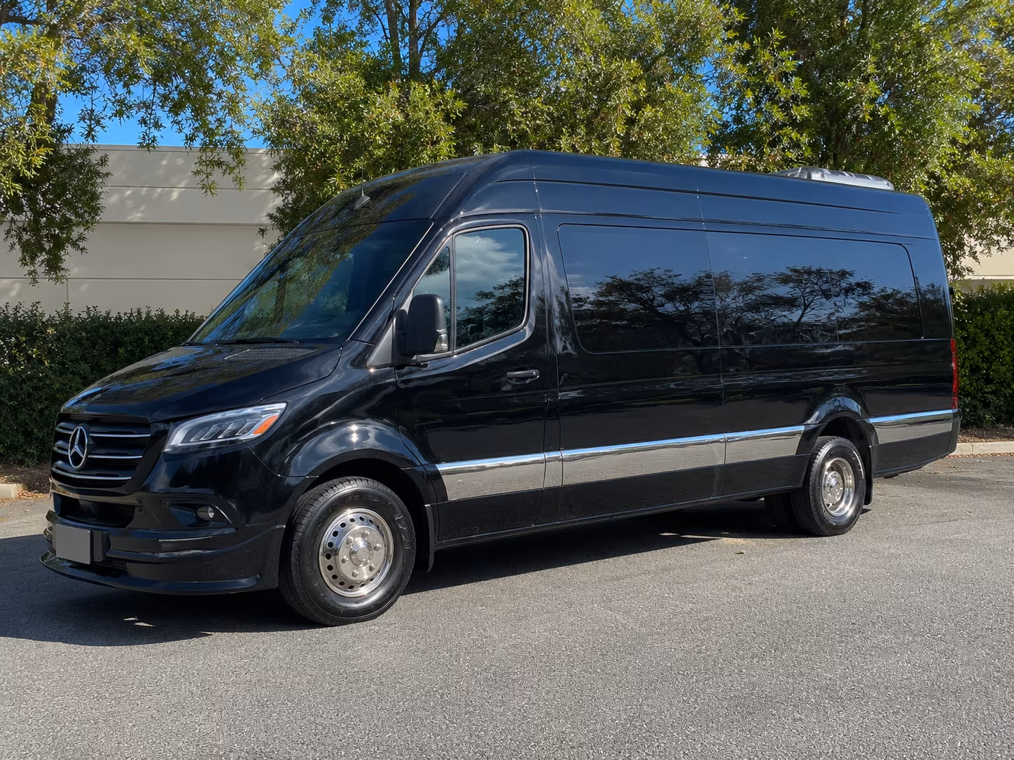 Orlando School Event Transportation party bus exterior